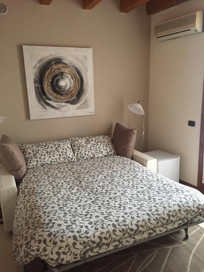לוניגו B&B Via Garibaldi מראה חיצוני תמונה