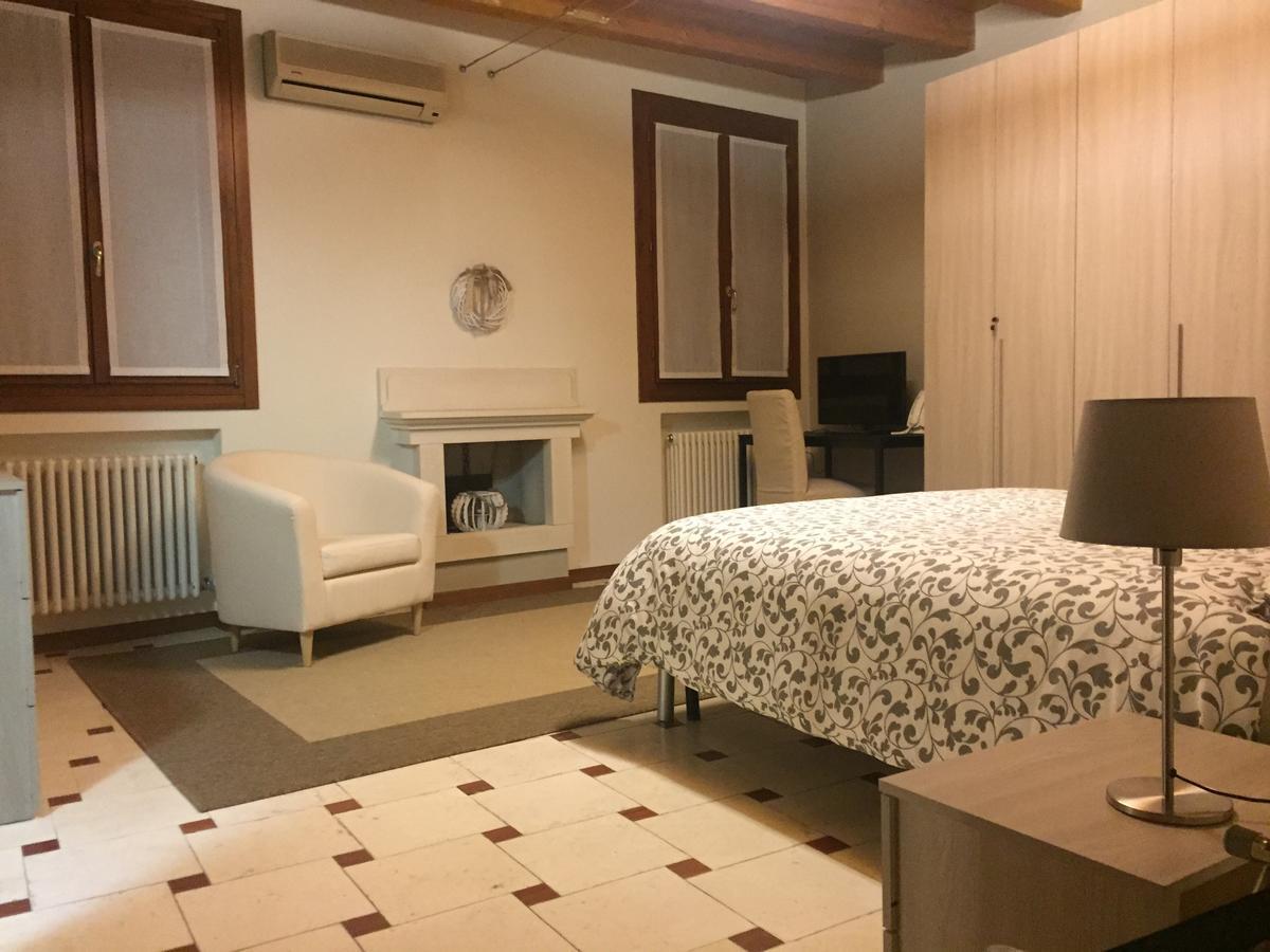 לוניגו B&B Via Garibaldi מראה חיצוני תמונה