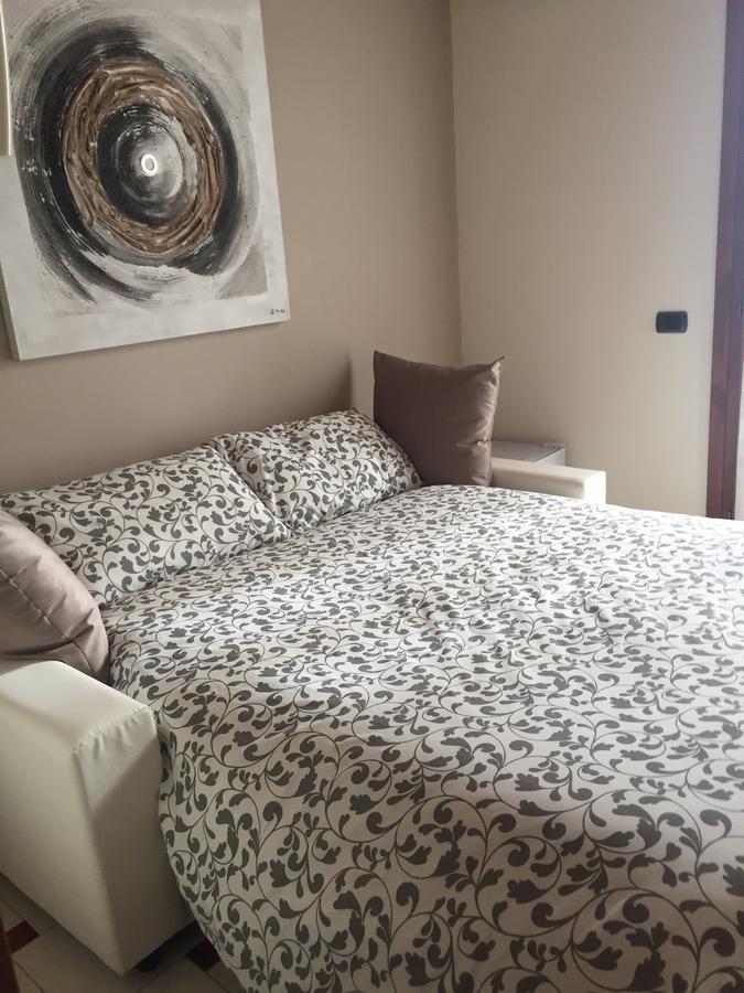 לוניגו B&B Via Garibaldi מראה חיצוני תמונה
