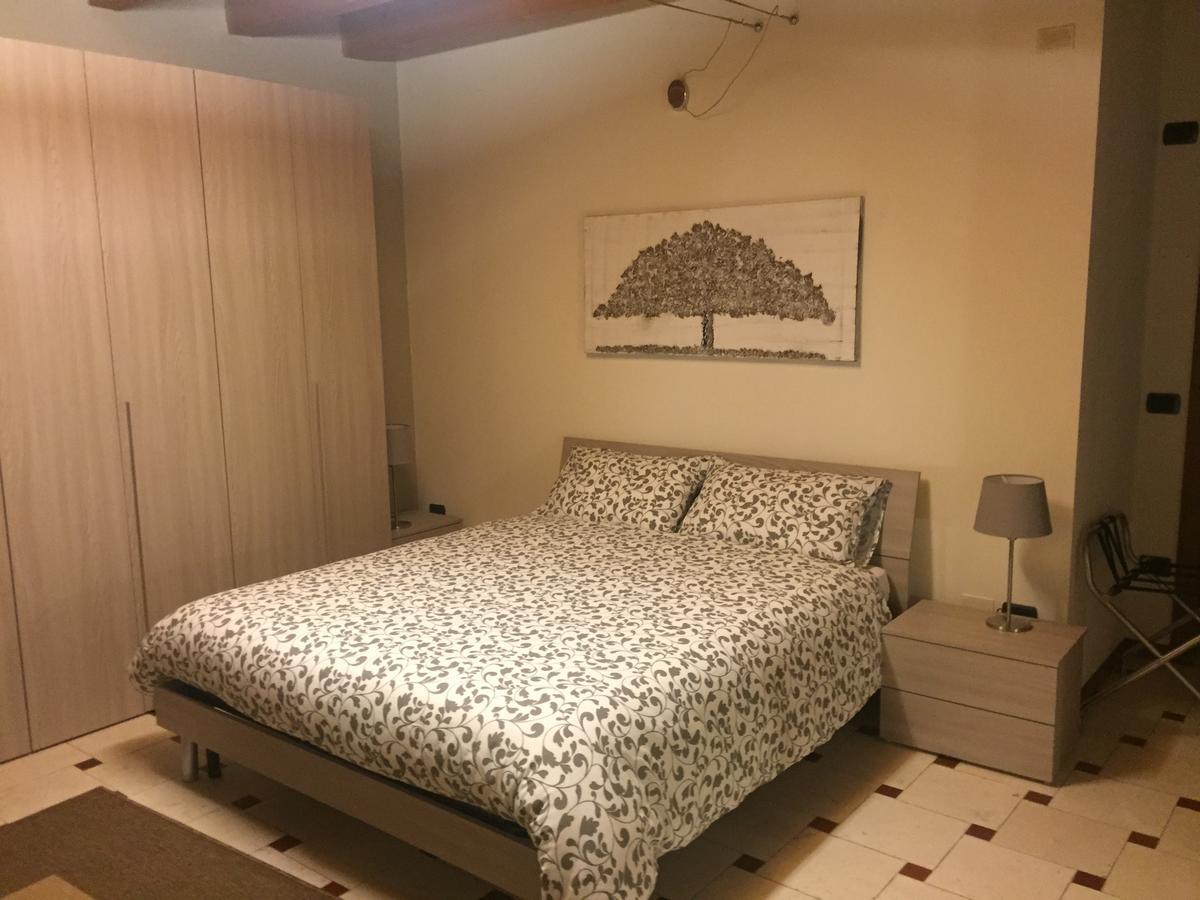 לוניגו B&B Via Garibaldi מראה חיצוני תמונה